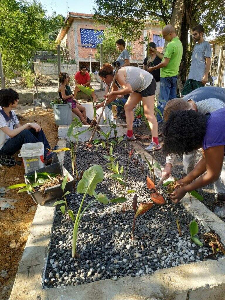Projeto Plantando jardins filtrantes e água boa – 2º Curso de Capacitação